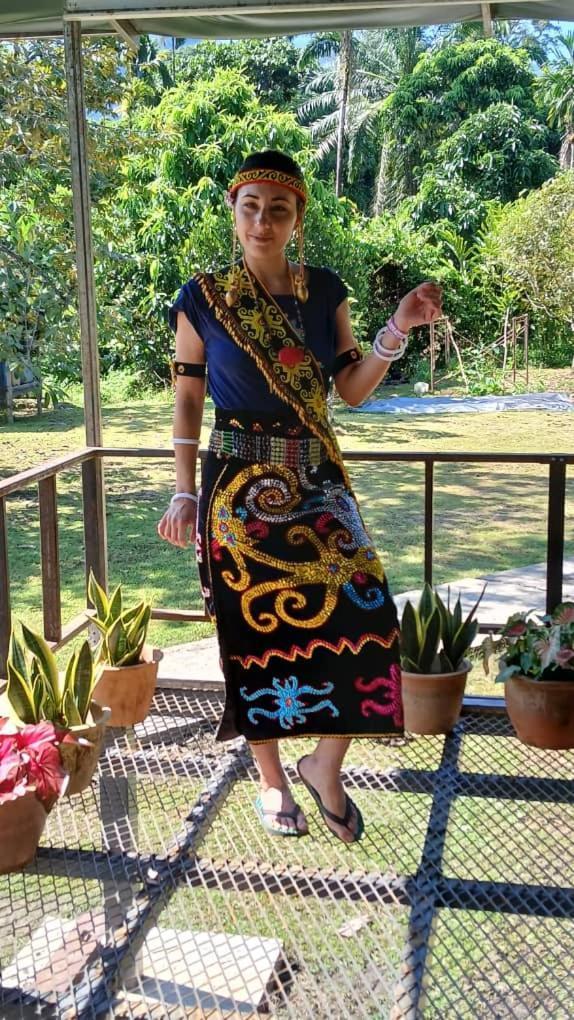 Mulu Tribal Homestay Exterior foto